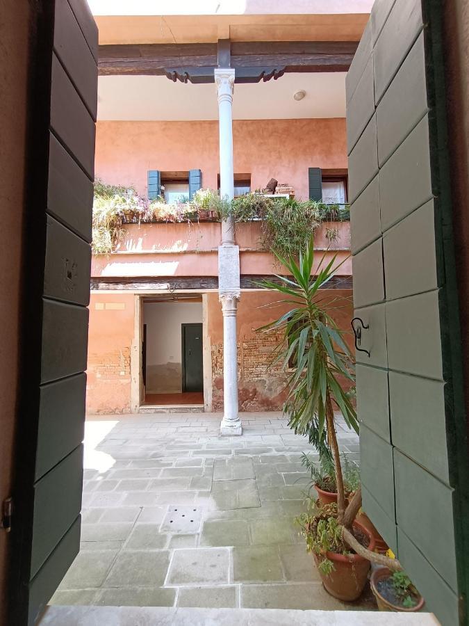 Casanova Venezia - Rialto Artistic Apartment Kültér fotó